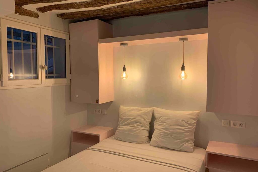 Charming Saint Germain Pres Rue De Ciseaux Apartment *